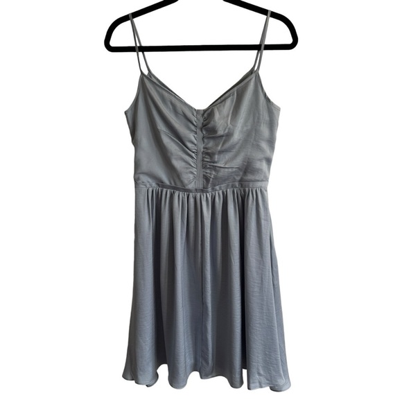 NWT Banana Republic Shirred Dress, Blue Cloud, Size 6 - Picture 3 of 10